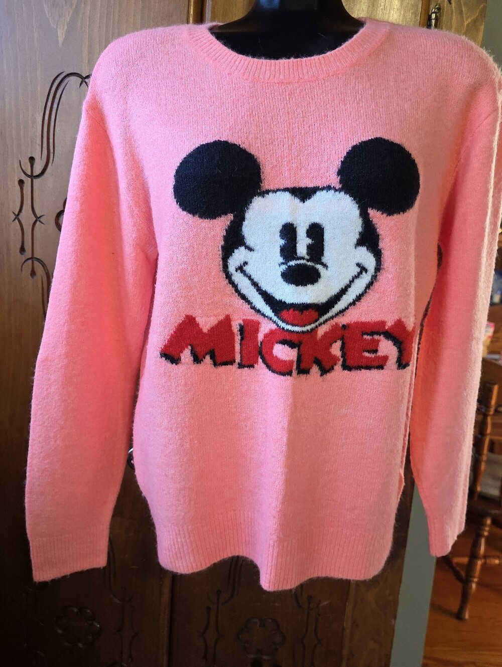 Disney H&M Salmon Mickey Mouse Crewneck Pullover Knit Sweater Size M